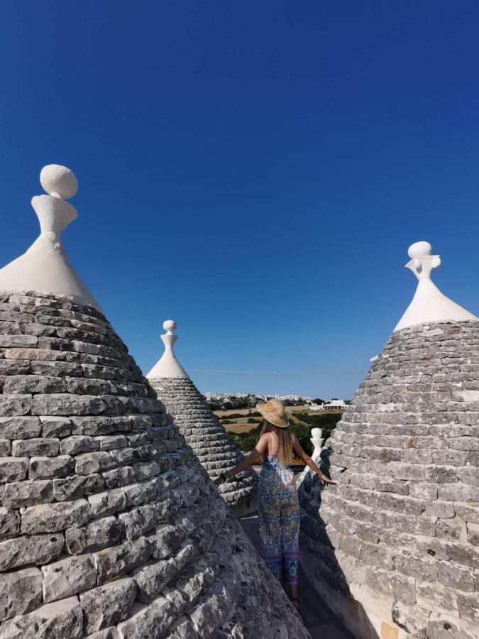 Trullo La Chicca Della Valle ชิสแตร์นีโน ภายนอก รูปภาพ