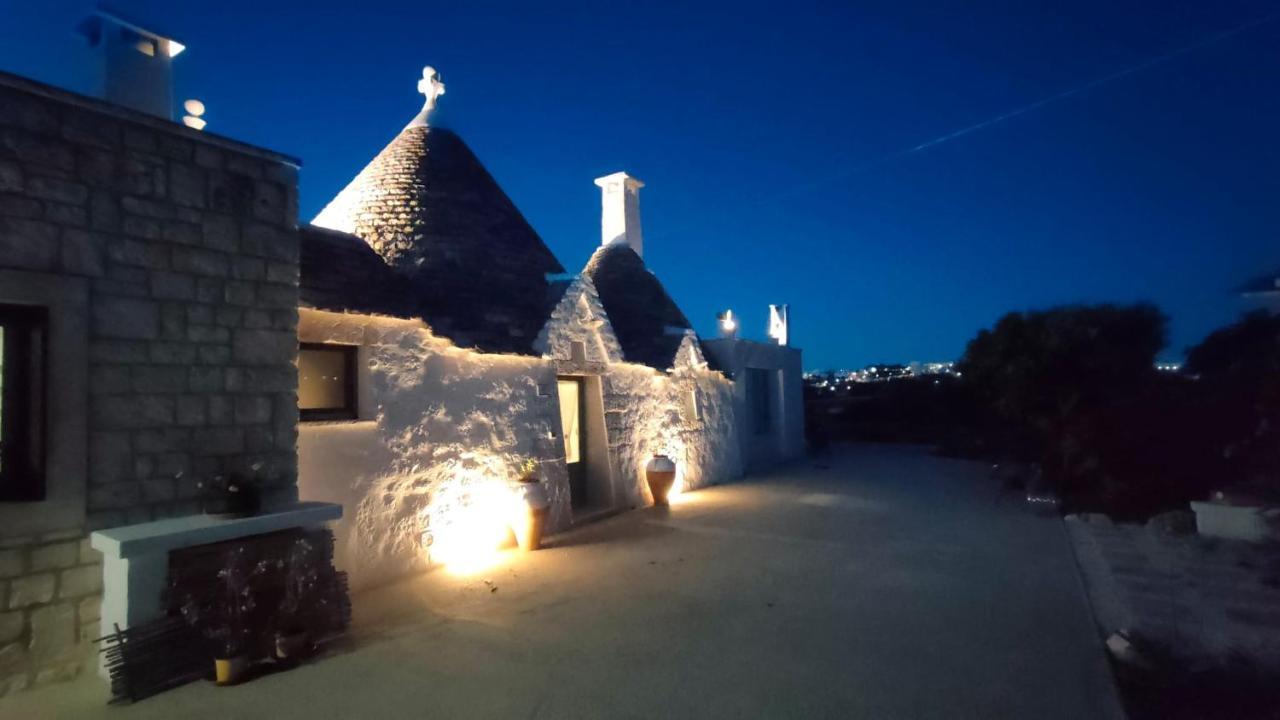 Trullo La Chicca Della Valle ชิสแตร์นีโน ภายนอก รูปภาพ